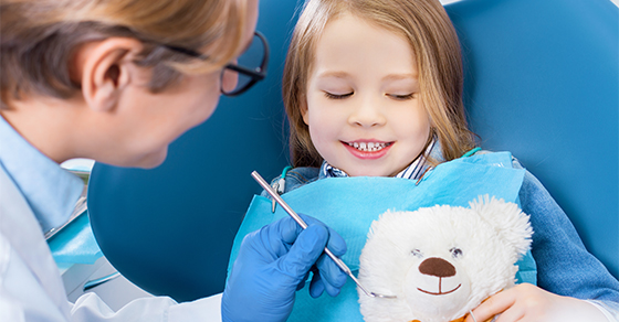 How to prepare your child for their first dental appointment